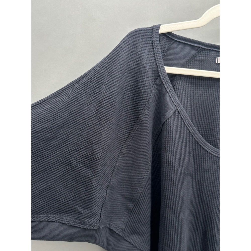 Free People Santa Clara Thermal Top Black Waffle Knit Size S OB1581265 Cozy NWT - Picture 3 of 10
